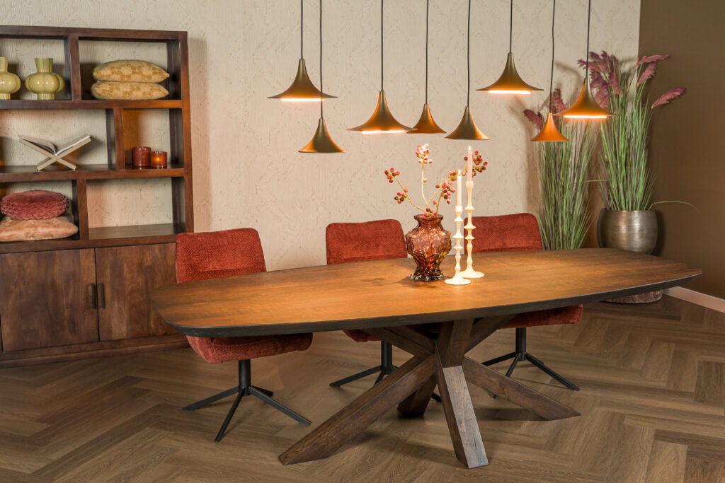 Eettafel hout bruin spider poot