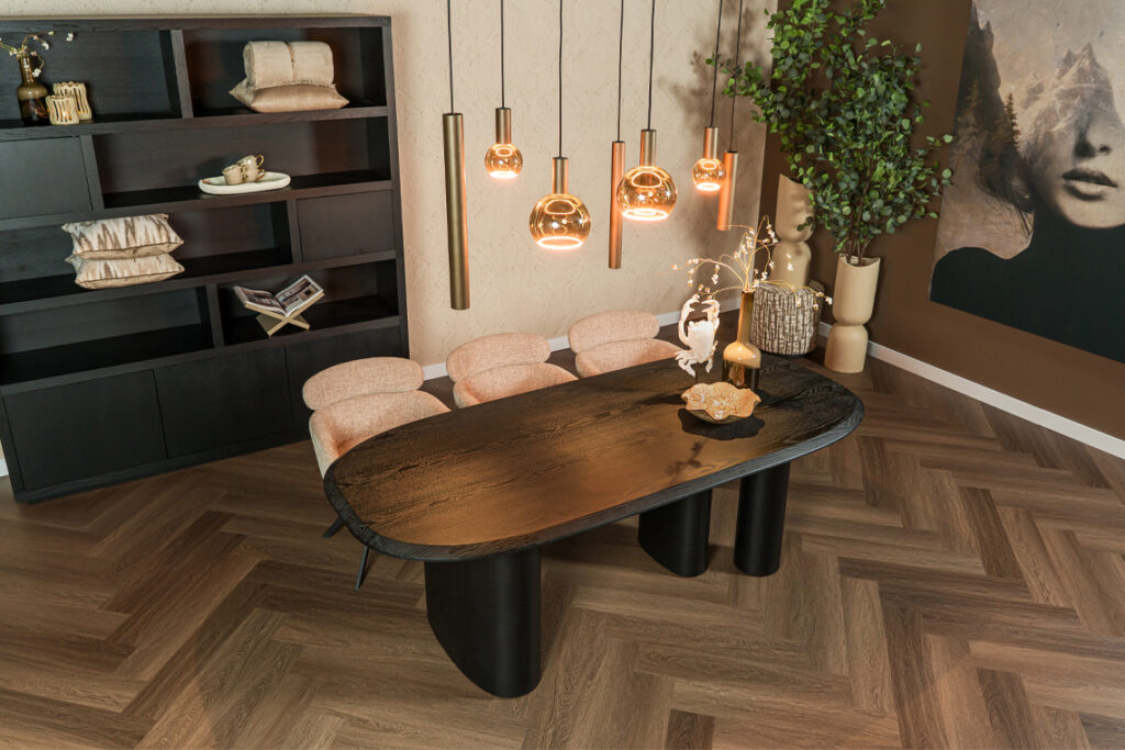 Ovaal ronde hoeken eettafel zwart eiken fineer